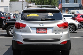Used 2012  Hyundai Tucson 4d SUV AWD GLS at Warner Motors near East Orange&comma; NJ