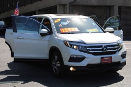 Used 2016  Honda Pilot 4d SUV AWD EX-L at Warner Motors near East Orange&comma; NJ