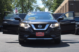 Used 2018  Nissan Rogue 4d SUV AWD SV at Warner Motors near East Orange&comma; NJ