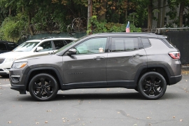 Used 2019  Jeep Compass 4d SUV 4WD Latitude at Warner Motors near East Orange&comma; NJ