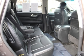 Used 2016  Nissan Pathfinder 4d SUV 4WD SL at Warner Motors near East Orange, NJ