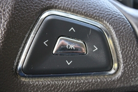 Used 2016  Lincoln MKC 4d SUV AWD Select at Warner Motors near East Orange, NJ