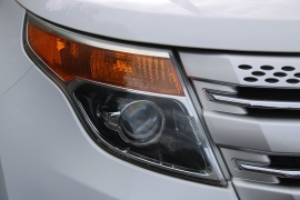 Used 2013  Ford Explorer 4d SUV 4WD XLT at Warner Motors near East Orange, NJ