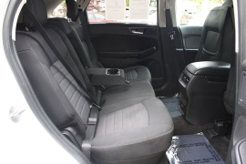 Used 2018  Ford Edge 4d SUV AWD SE EcoBoost at Warner Motors near East Orange&comma; NJ