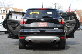 Used 2018  Ford Escape 4d SUV 4WD SE w&sol;SYNC3 at Warner Motors near East Orange&comma; NJ