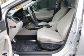 Used 2015  Hyundai Sonata 4d Sedan SE at Warner Motors near East Orange&comma; NJ