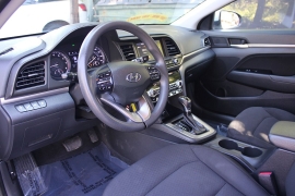 Used 2020  Hyundai Elantra 4d Sedan SEL at Warner Motors near East Orange&comma; NJ