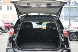 Used 2018 Nissan Rogue 4d SUV AWD SL at Warner Motors near East Orange, NJ