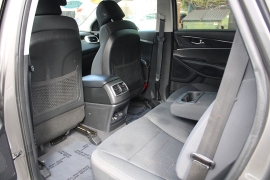 Used 2017  Kia Sorento 4d SUV FWD LX at Warner Motors near East Orange&comma; NJ