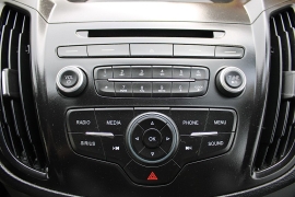 Used 2018  Ford Escape 4d SUV 4WD SE w&sol;SYNC3 at Warner Motors near East Orange&comma; NJ