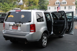 Used 2010 Honda Pilot 4d SUV 4WD EX-L at Warner Motors near East Orange, NJ