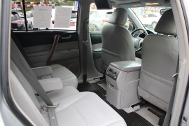 Used 2008  Toyota Highlander 4d SUV AWD Limited at Warner Motors near East Orange&comma; NJ