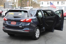 Used 2018  Chevrolet Equinox 4d SUV FWD LT w&sol;1LT at Warner Motors near East Orange&comma; NJ