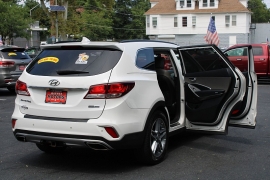 Used 2017  Hyundai Santa Fe 4d SUV AWD SE Ultimate at Warner Motors near East Orange&comma; NJ