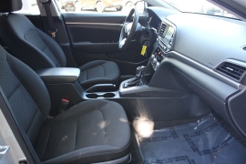 Used 2020  Hyundai Elantra 4d Sedan SEL at Warner Motors near East Orange&comma; NJ