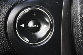 Used 2018  Honda Pilot 4d SUV AWD LX at Warner Motors near East Orange, NJ