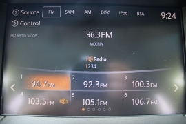 Used 2018  Nissan Pathfinder 4d SUV 4WD SV at Warner Motors near East Orange&comma; NJ