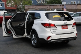Used 2017  Hyundai Santa Fe 4d SUV AWD SE Ultimate at Warner Motors near East Orange&comma; NJ