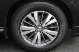 Used 2019  Nissan Pathfinder 4d SUV 4WD S at Warner Motors near East Orange&comma; NJ