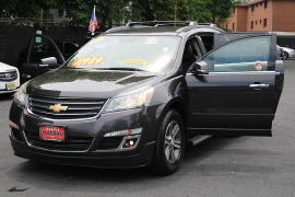 Used 2017  Chevrolet Traverse 4d SUV AWD LT w&sol;2LT at Warner Motors near East Orange&comma; NJ