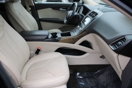 Used 2016  Lincoln MKX 4d SUV AWD Reserve EcoBoost at Warner Motors near East Orange&comma; NJ