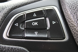 Used 2018  Ford Escape 4d SUV 4WD SE w&sol;SYNC3 at Warner Motors near East Orange&comma; NJ