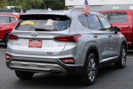 Used 2020  Hyundai Santa Fe 4d SUV AWD SEL 2&period;4L at Warner Motors near East Orange&comma; NJ
