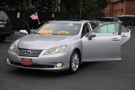 Used 2010  Lexus ES 350 4dr Sdn at Warner Motors near East Orange&comma; NJ