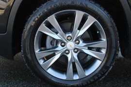 Used 2020 Chevrolet Trax 4d SUV AWD LT at Warner Motors near East Orange, NJ