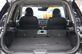 Used 2018 Nissan Rogue 4d SUV AWD SL at Warner Motors near East Orange, NJ