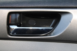 Used 2013  Subaru Forester 4d SUV X Premium Auto at Warner Motors near East Orange&comma; NJ