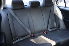 Used 2015  Volkswagen Jetta 4d Sedan SE Auto at Warner Motors near East Orange&comma; NJ