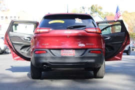 Used 2016  Jeep Cherokee 4d SUV 4WD Sport at Warner Motors near East Orange&comma; NJ