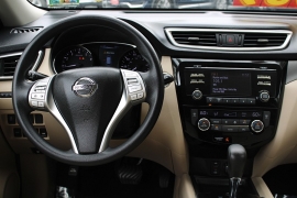 Used 2016 Nissan Rogue 4d SUV AWD SV at Warner Motors near East Orange, NJ