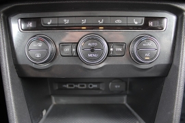 Used 2019  Volkswagen Tiguan 4d SUV SEL 4Motion at Warner Motors near East Orange&comma; NJ