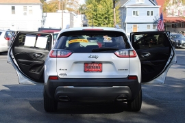 Used 2019  Jeep Cherokee 4d SUV 4WD Limited 3&period;2L at Warner Motors near East Orange&comma; NJ