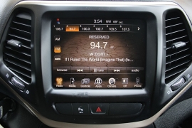 Used 2017  Jeep Cherokee 4d SUV 4WD Latitude V6 at Warner Motors near East Orange&comma; NJ