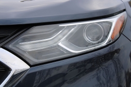 Used 2018  Chevrolet Equinox 4d SUV FWD LT w&sol;1LT at Warner Motors near East Orange&comma; NJ