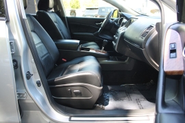 Used 2013  Nissan Murano 4d SUV AWD LE at Warner Motors near East Orange&comma; NJ