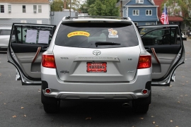 Used 2008  Toyota Highlander 4d SUV AWD Limited at Warner Motors near East Orange&comma; NJ