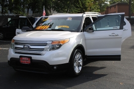 Used 2014 Ford Explorer 4d SUV 4WD XLT at Warner Motors near East Orange, NJ