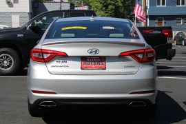 Used 2017  Hyundai Sonata 4d Sedan Limited at Warner Motors near East Orange&comma; NJ