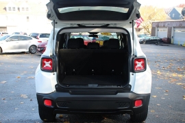 Used 2018 Jeep Renegade 4d SUV 4WD Sport at Warner Motors near East Orange, NJ