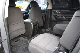 Used 2018  Chevrolet Traverse 4d SUV FWD LT Cloth w&sol;1LT at Warner Motors near East Orange&comma; NJ