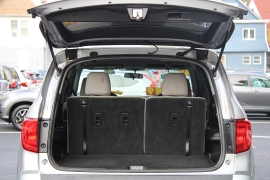 Used 2018  Honda Pilot 4d SUV AWD LX at Warner Motors near East Orange, NJ