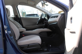Used 2016 Honda HR-V 4d SUV AWD LX at Warner Motors near East Orange, NJ