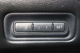 Used 2016  Nissan Pathfinder 4d SUV 4WD SL at Warner Motors near East Orange, NJ