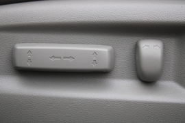 Used 2011  Honda Pilot 4d SUV 4WD EX-L at Warner Motors near East Orange&comma; NJ