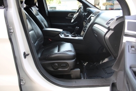 Used 2014 Ford Explorer 4d SUV 4WD XLT at Warner Motors near East Orange, NJ