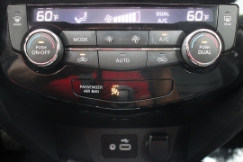 Used 2018 Nissan Rogue 4d SUV AWD SL at Warner Motors near East Orange, NJ
